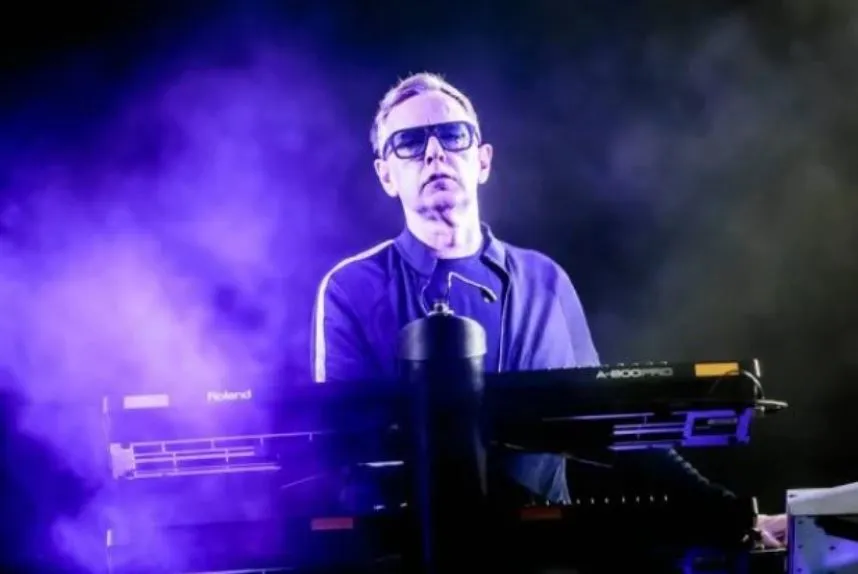 Tecladista Andrew Fletcher, da banda Depeche Mode, morreu aos 60 anos