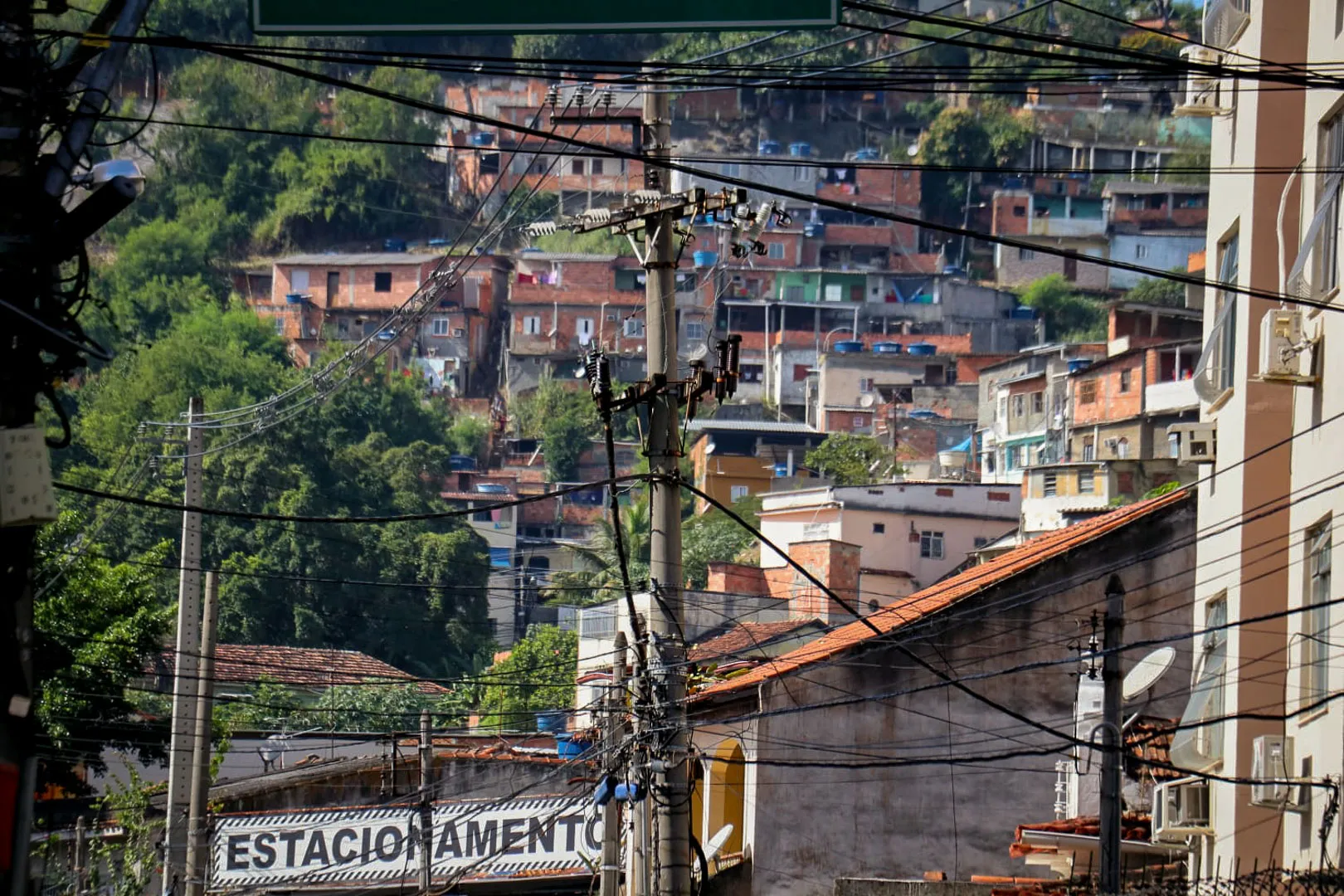 Moradores de Niterói seguem assustados com áudios divulgados pelo WhatsApp