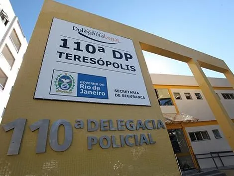 O caso foi registrado na Delegacia de Teresópolis (110ª DP)