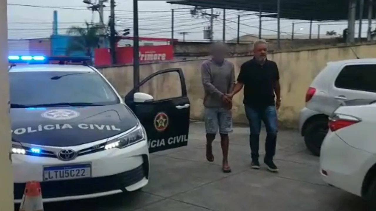 O acusado foi preso na Avenida 22, no bairro Várzea das Moças