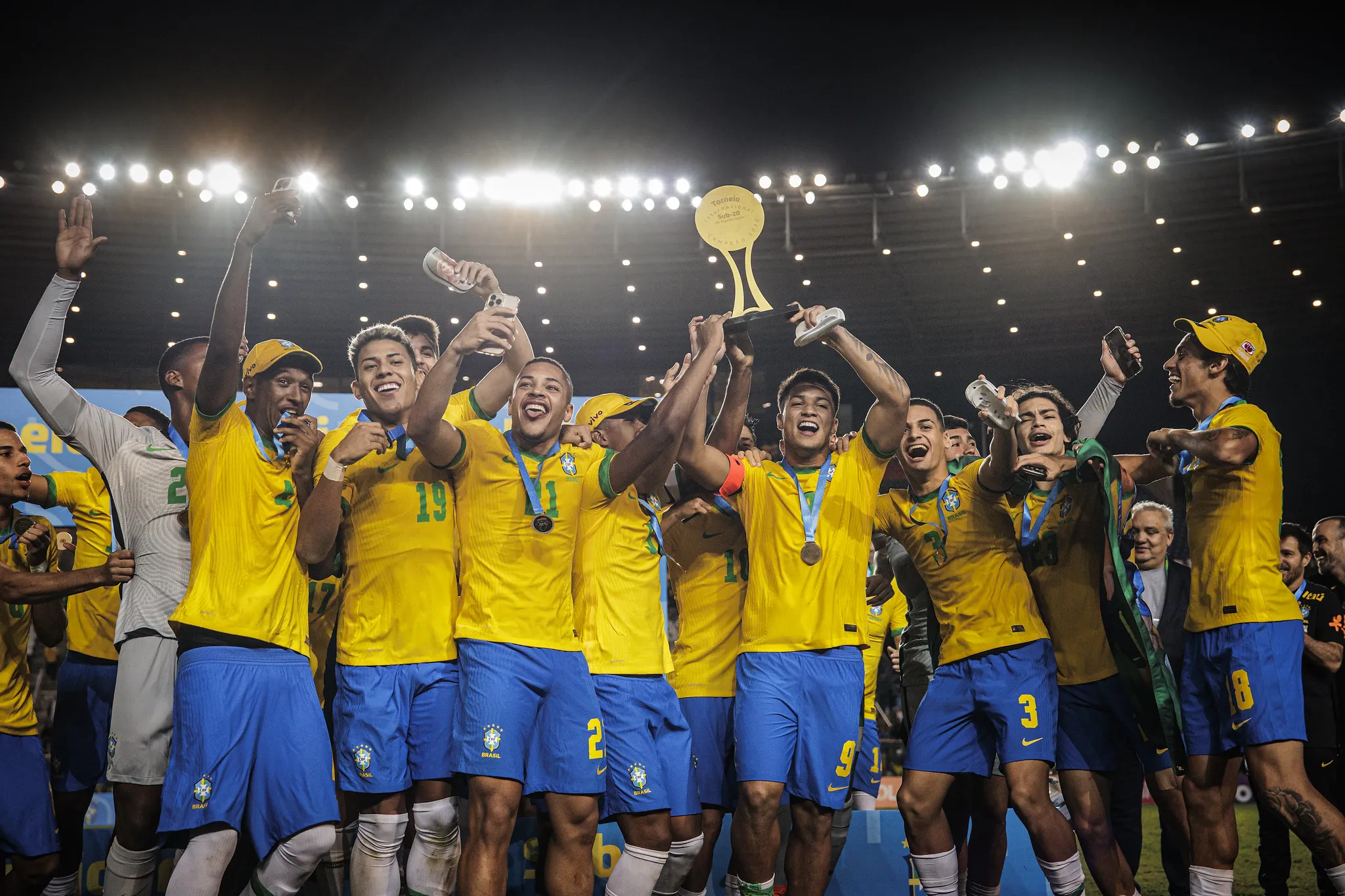 Brasil goleou os três concorrentes para ficar com a taça
