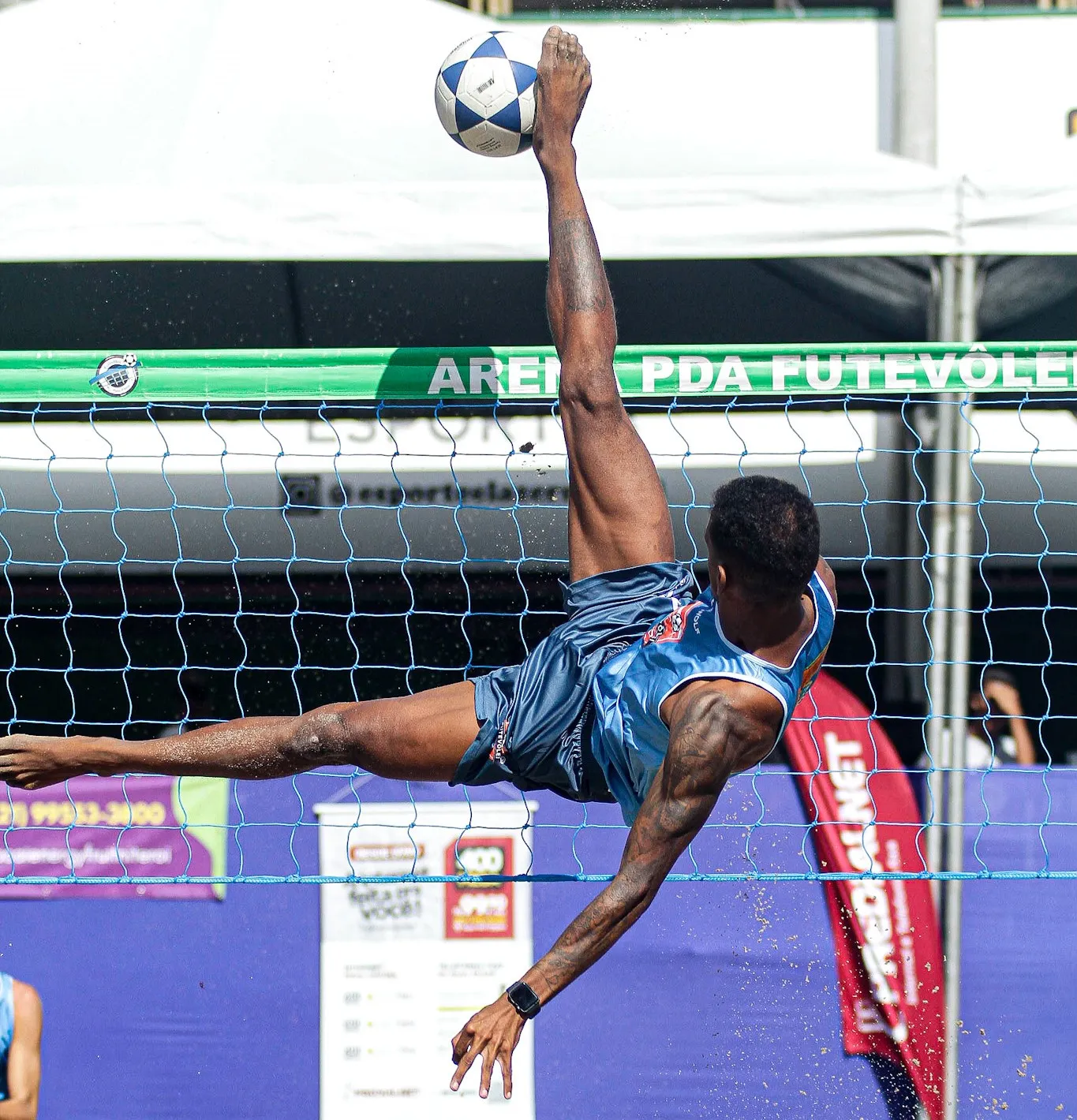 Niterói recebe terceira etapa do circuito de futevôlei da Taça Brasil