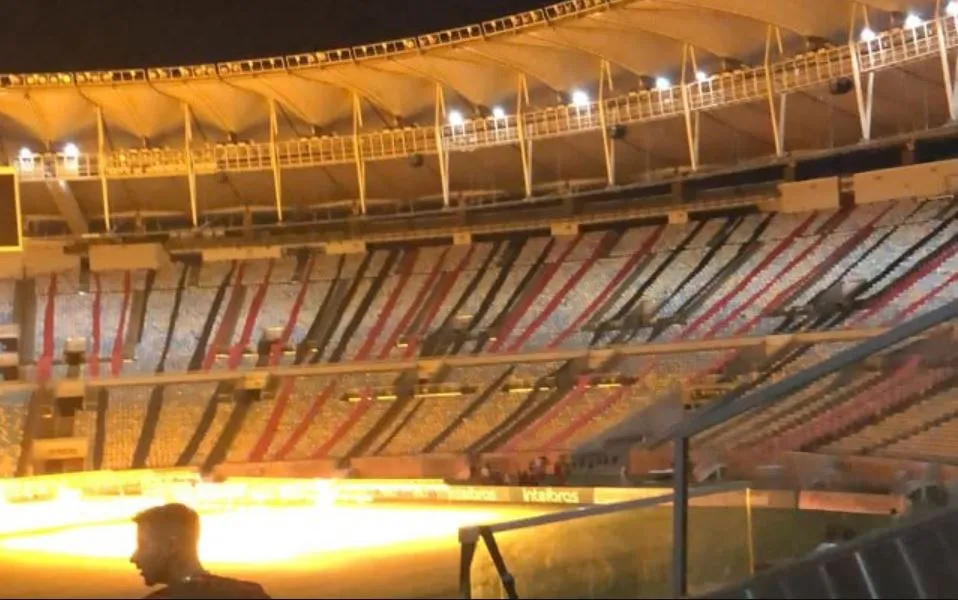 Torcida do Flamengo prepara festa especial desde a madrugada