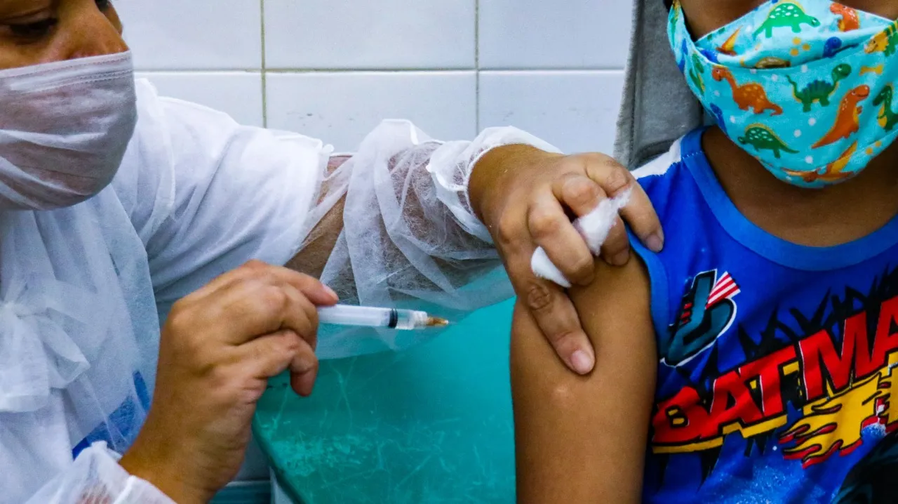 O município do Rio vai vacinar crianças de 3 a 4 anos