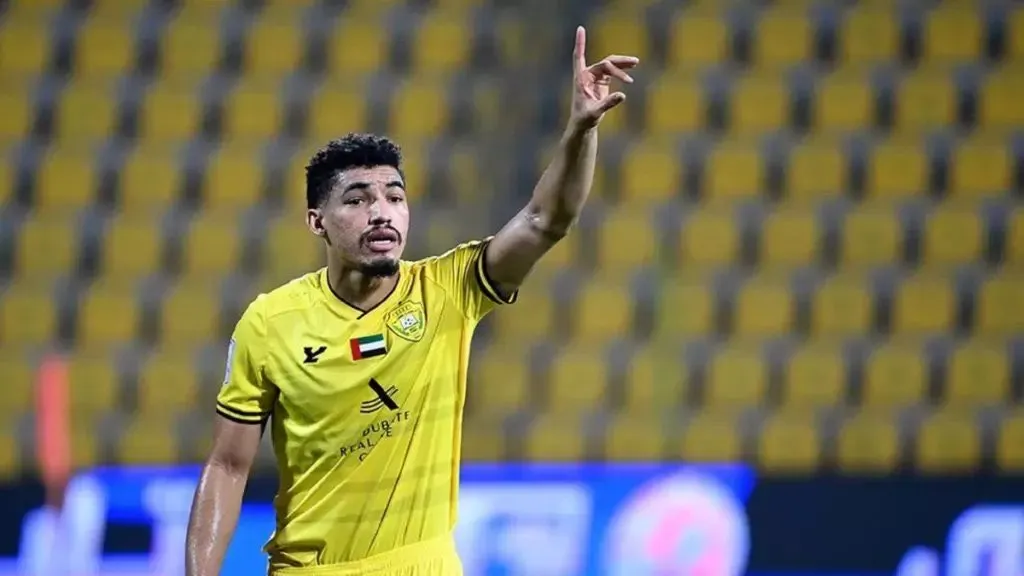 Adryelson defendeu o Al-Wasl (EAU) cedido por empréstimo pelo Sport