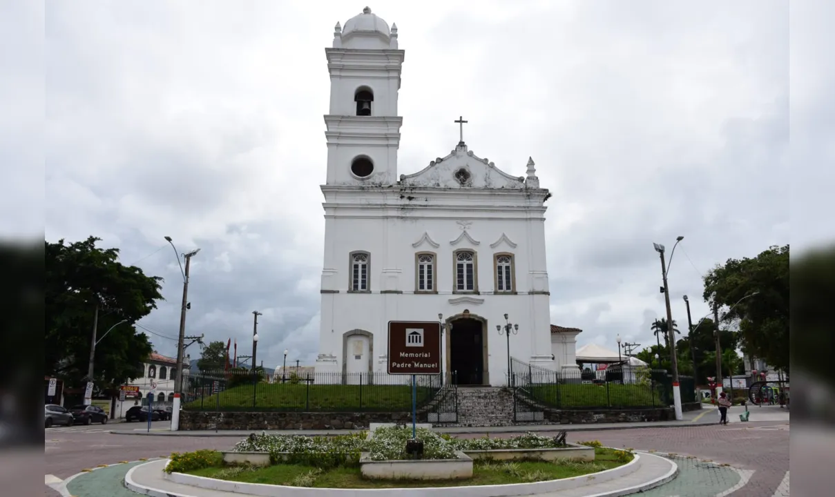 Céu permanecerá nublado com risco de pancadas de chuva em Maricá