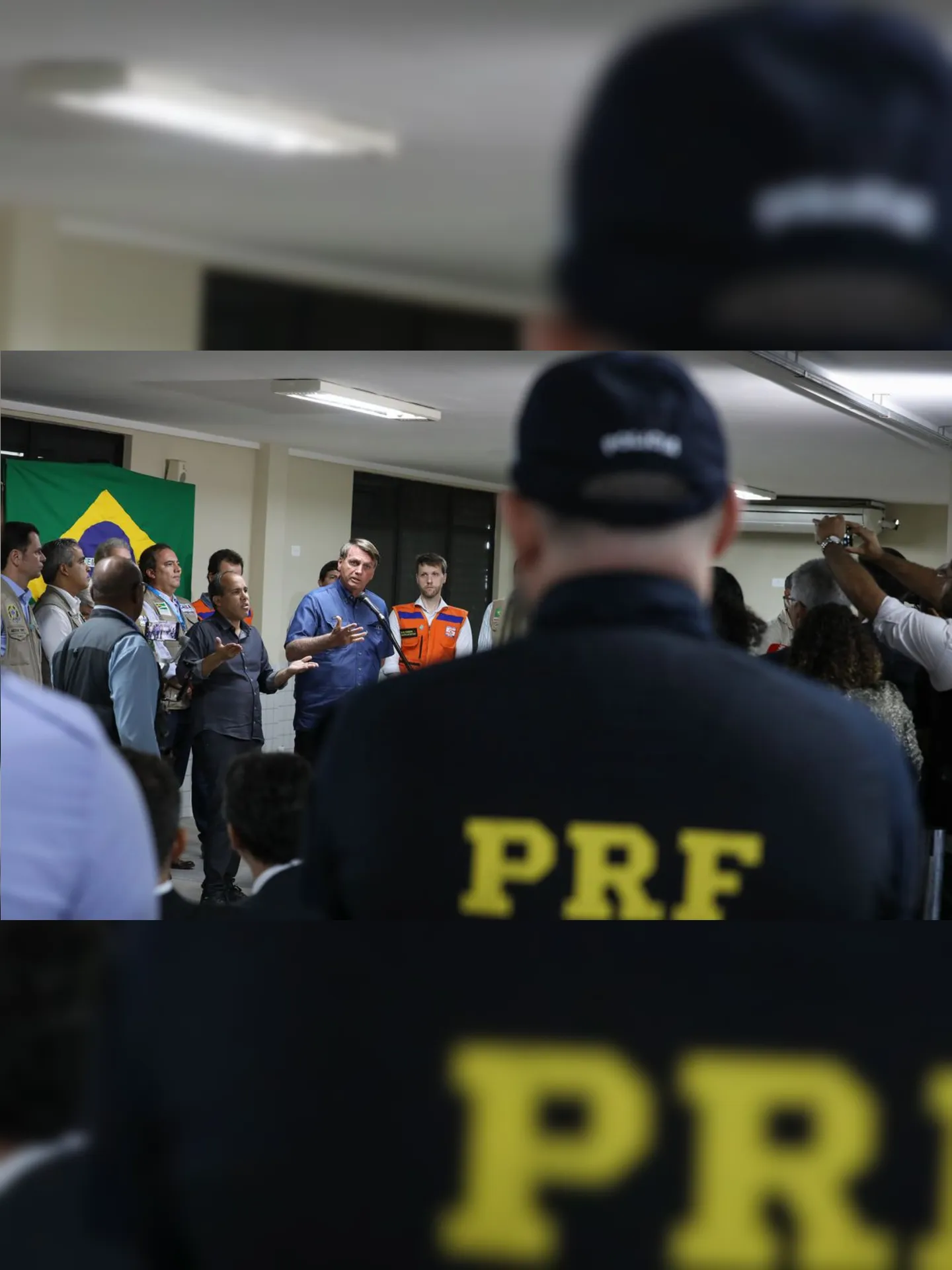 Bolsonaro participou de uma coletiva de imprensa nesta segunda (30)
