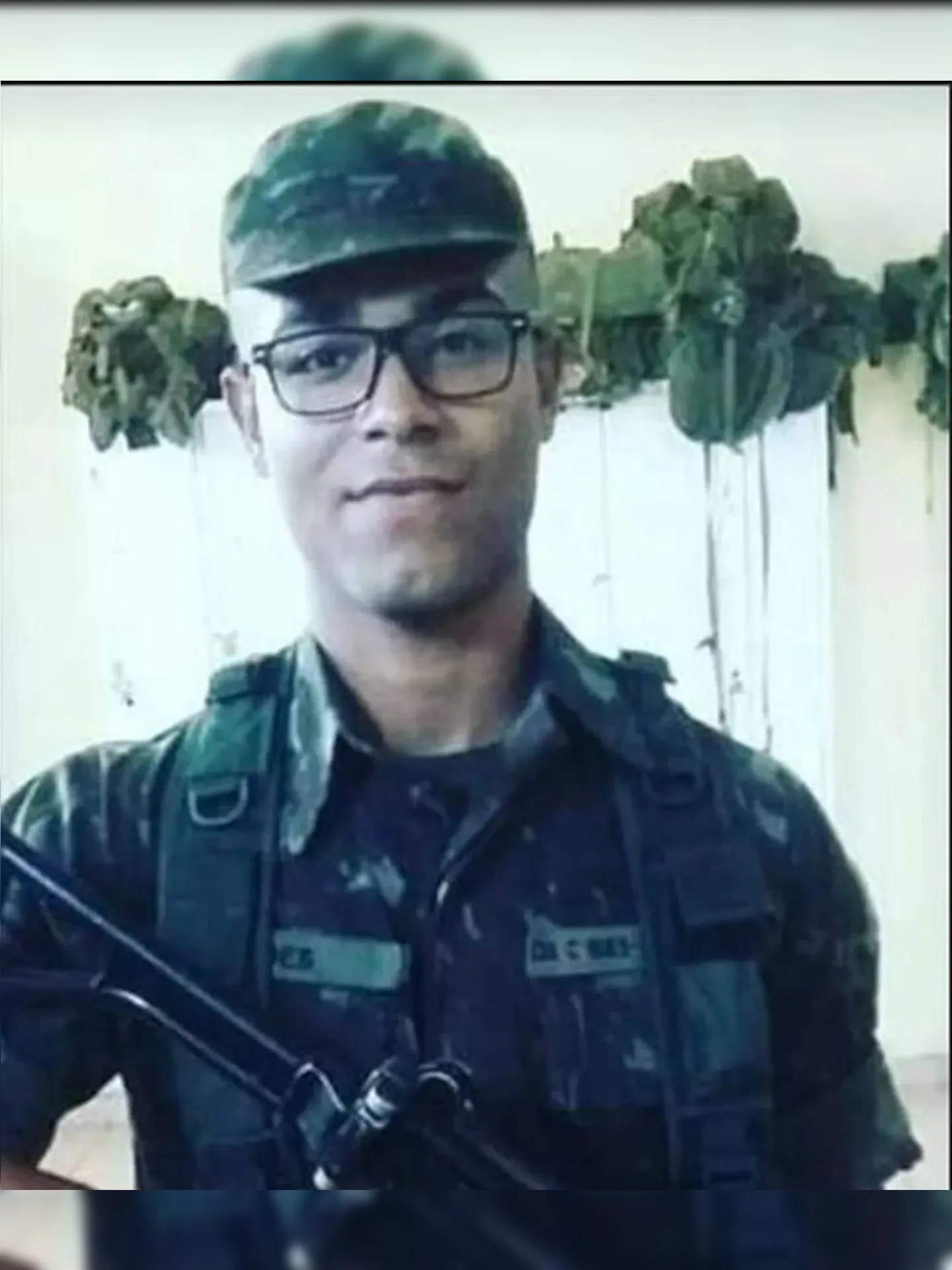 Jairo Jonatan foi paraquedista do Exército Brasileiro e estava trabalhando como garçom