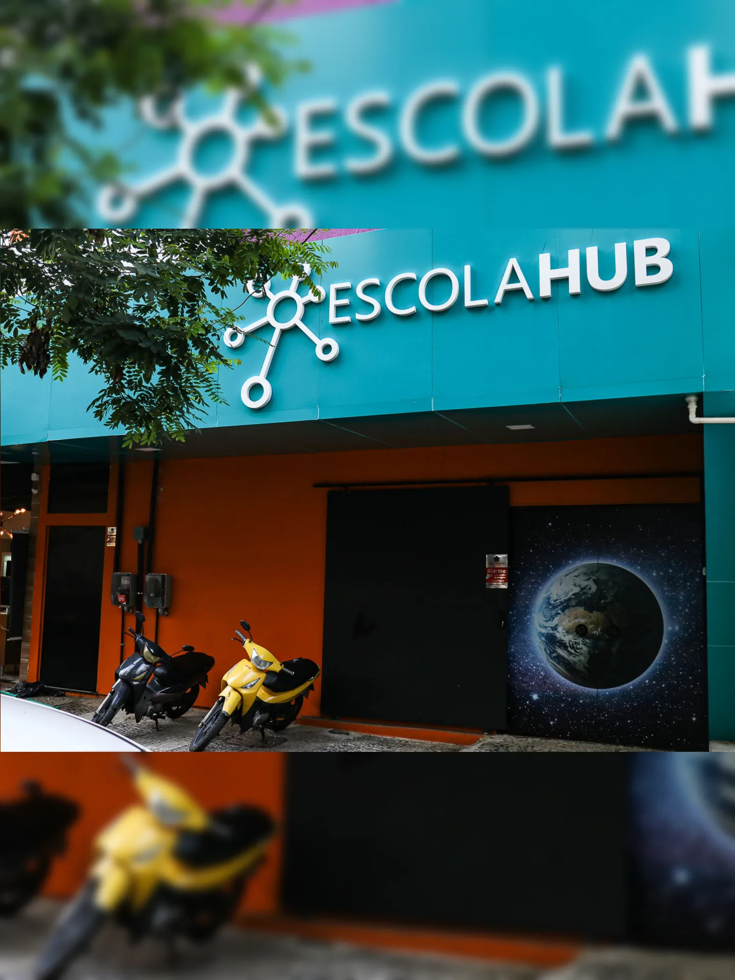 Colégio EscolaHub fica localizado na rua Comendador Queirós, em Icaraí, Zona Sul de Niterói.