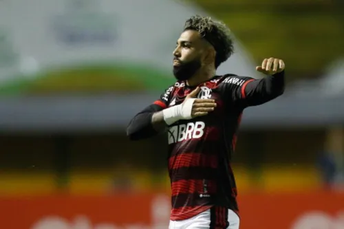 Gabigol foi assunto no Flow Podcast com Rafael como convidado