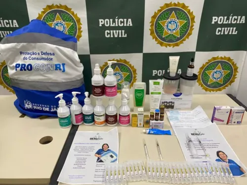 Diversos medicamentos foram apreendidos.