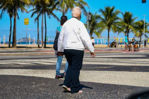 Temperaturas despencaram e cariocas devem sentir friagem até o final de semana