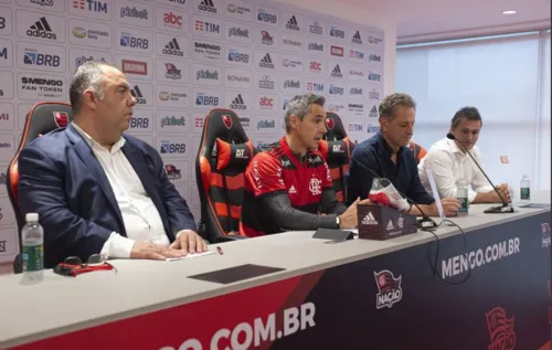 Coletiva de apresentação de Paulo Sousa também reuniu Marcos Braz e outros dirigentes