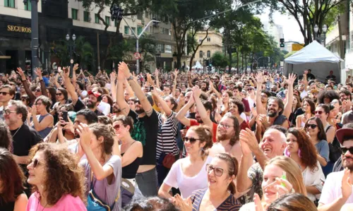 Após dois anos de pandemia, a Virada Cultural voltou a ocorrer de forma presencial na capital paulista