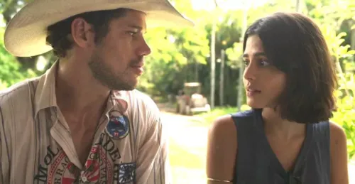 Tadeu (José Loreto) e Guta (Julia Dalavia)