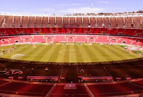 Beira-Rio recebe duelo entre Internacional e Botafogo pelo Brasileirão