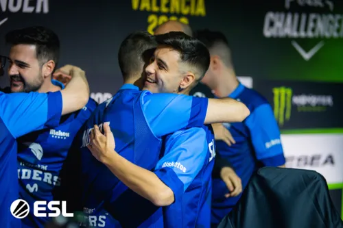 Espanhóis da Movistar Riders atropelaram duas equipes brasileiras