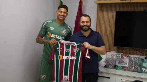 Marrony chega ao Fluminense para reforçar o setor ofensivo