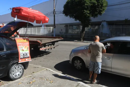 Quentinhas saem, em média, pelo valor de R$15 em Niterói