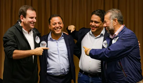 Chapa entre Rodrigo Neves (PDT) e Felipe Santa Cruz (PSD) foi chancelada nesta quinta-feira (14)