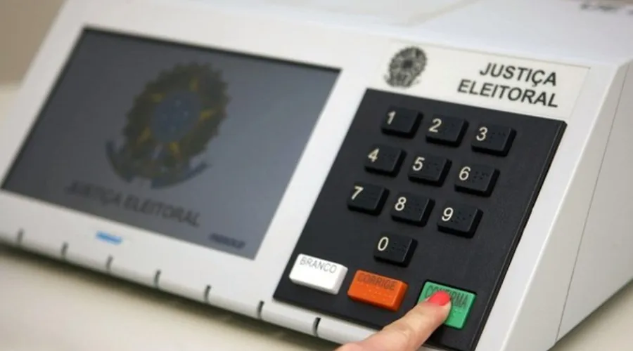 Eleições brasileiras passaram a utilizar a tecnologia em 1996