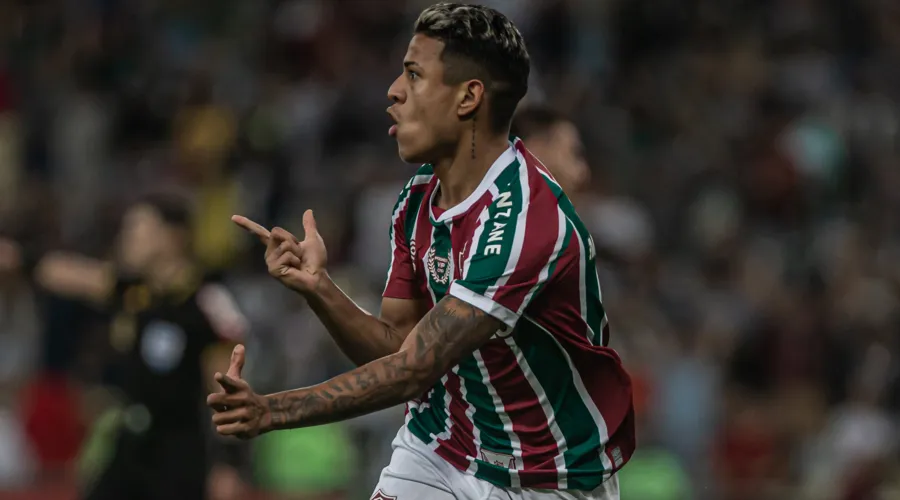 Matheus Martins marcou seu primeiro gol como profissional no Maracanã diante do Avaí