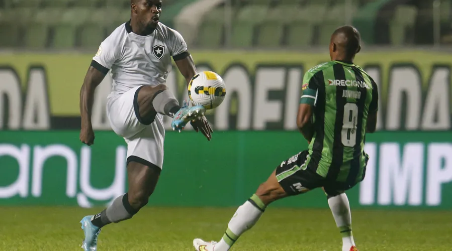 Botafogo sai derrotado em primeiro partida da Copa do Brasil.
