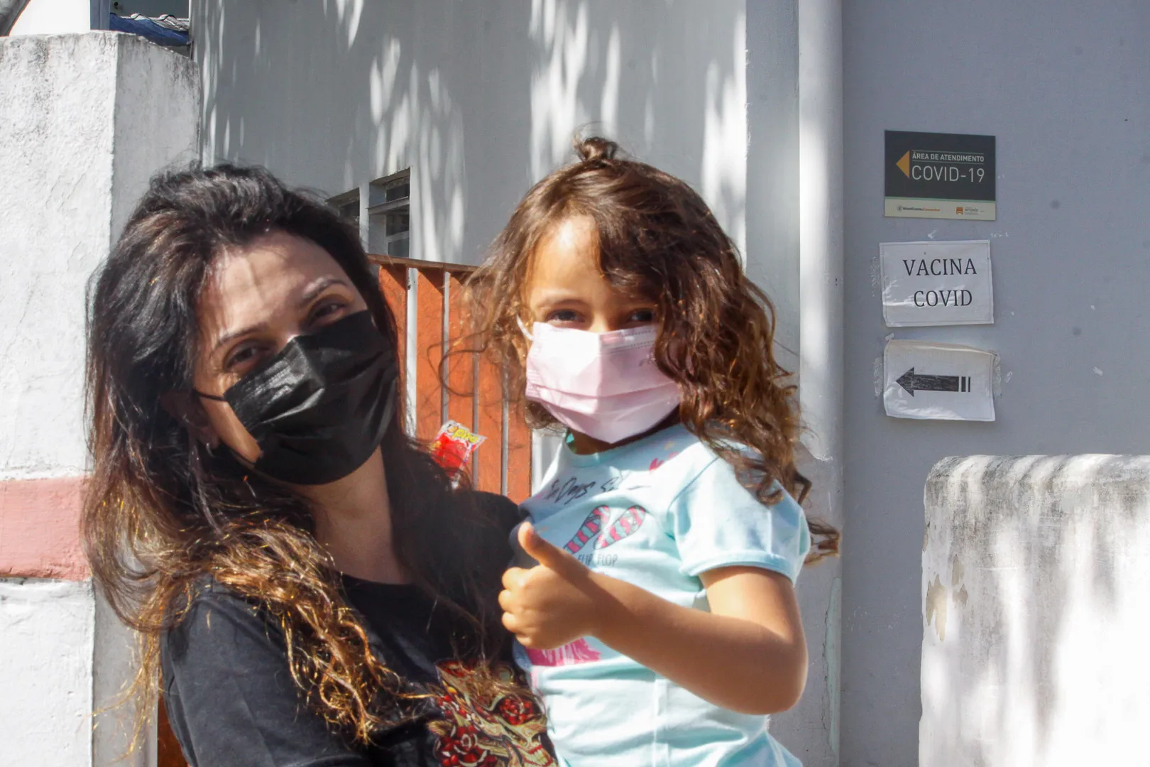 A servidora pública Bárbara Chagas levou a filha Sofia, de 4 anos