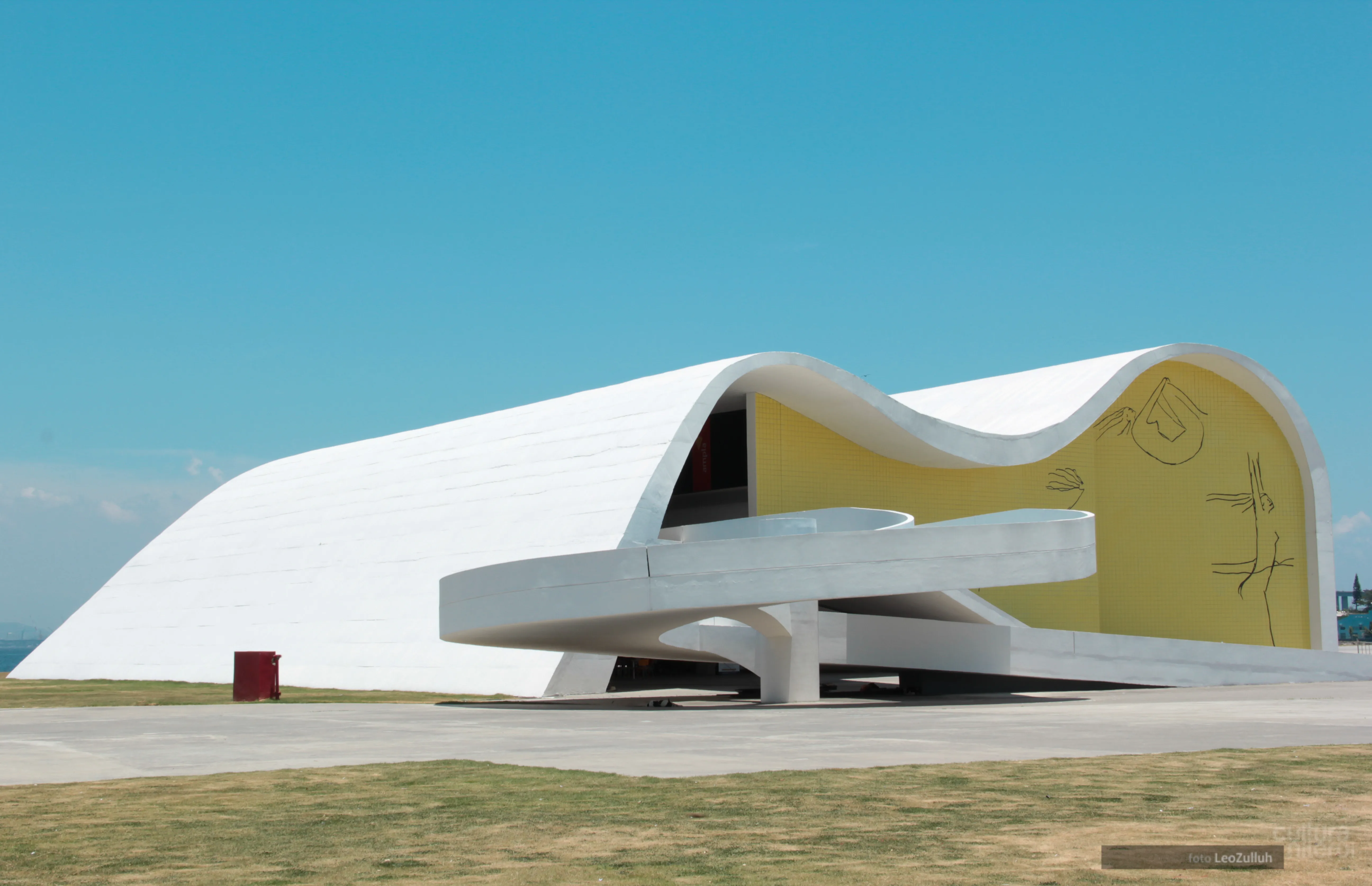 Teatro Popular Oscar Niemeyer