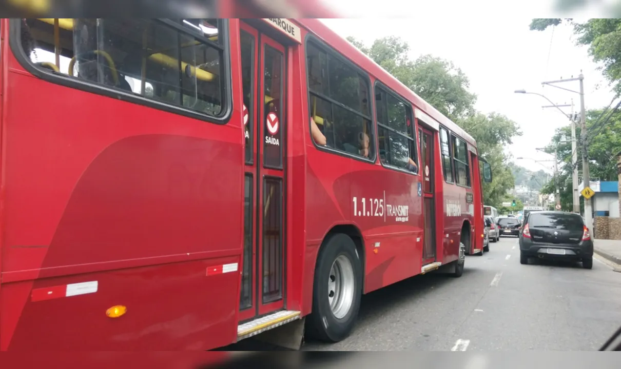 As empresas de ônibus pretendem iniciar uma espécie de racionamento do número de viagens