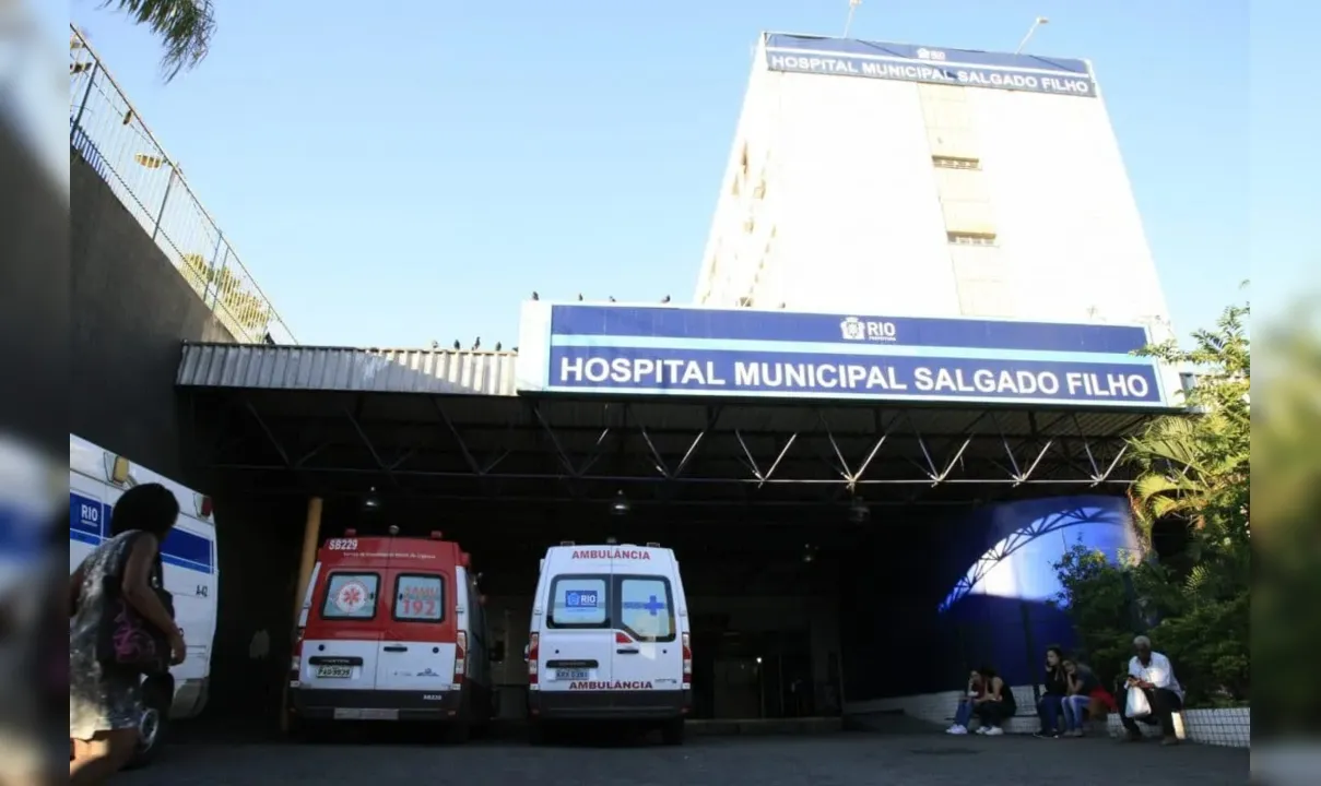 Vítima está  está internada em estado grave no Hospital Municipal Salgado Filho, no Méier
