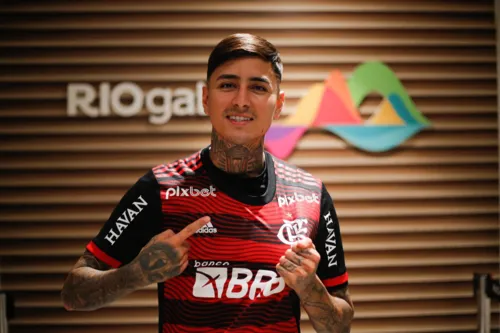 Pulgar foi anunciado pelo Flamengo como novo reforço até o fim de 2025