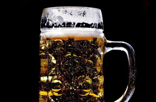 Caneca de cerveja, a bebida alcoólica mais antiga do mundo