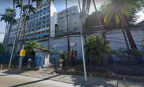 Os criminosos tentaram invadir o  Hospital Central da Polícia Militar, no bairro do Estácio