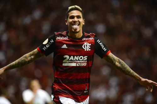 Pedro marcou novamente e se tornou artilheiro isolado da Libertadores