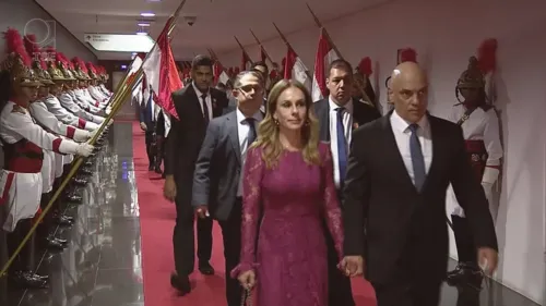 Ministro chegou acompanhado de sua esposa