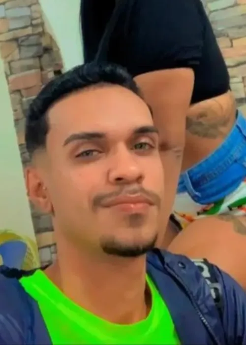 Luiz Henrique foi morto a facadas na Parada LGBTQIA+ em Niterói, no último domingo (7)