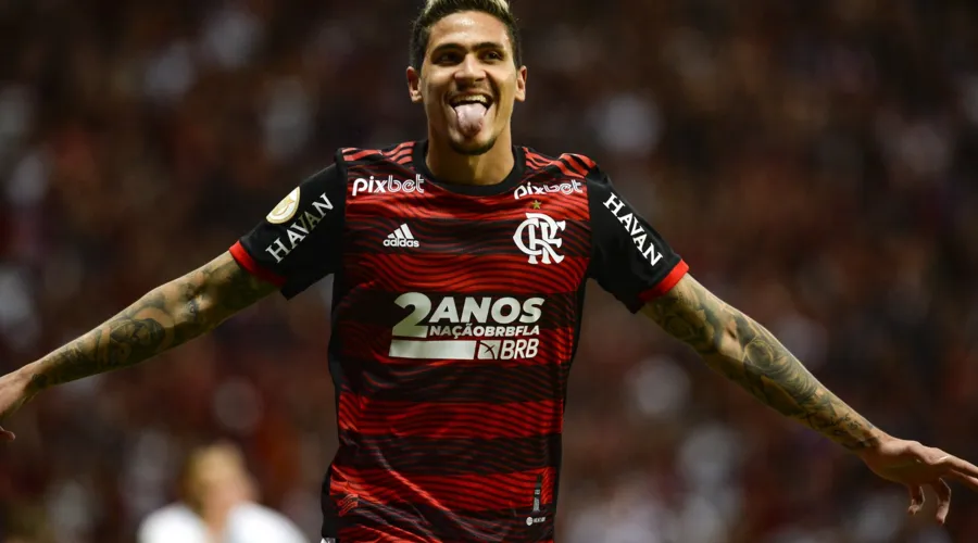 Pedro marcou novamente e se tornou artilheiro isolado da Libertadores