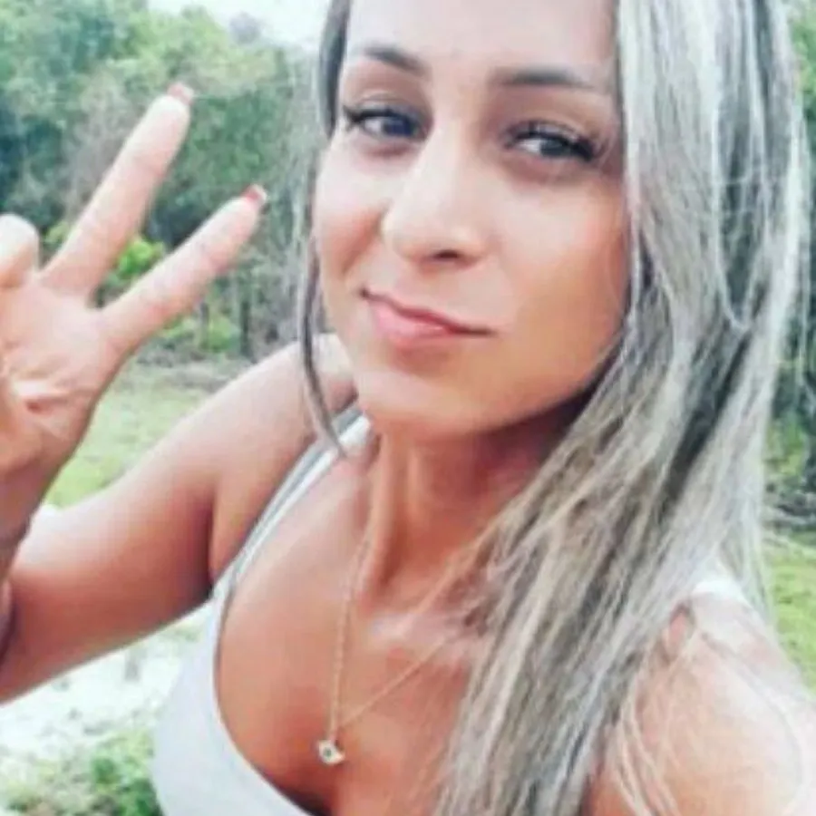A doméstica Sabrina Tavares de Almeida, de 32 anos, teria tentado correr do criminoso