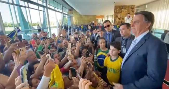 Bolsonaro pouco antes do desfile das comemorações do Bicentenário da Independência, em Brasília