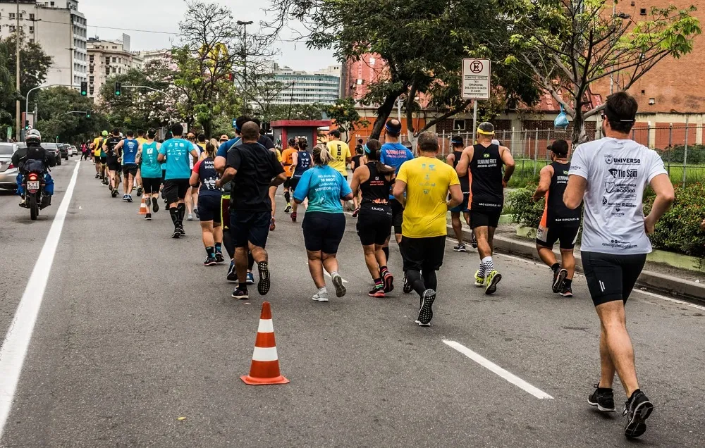 Niteroienses correm na Meia Maratona da cidade