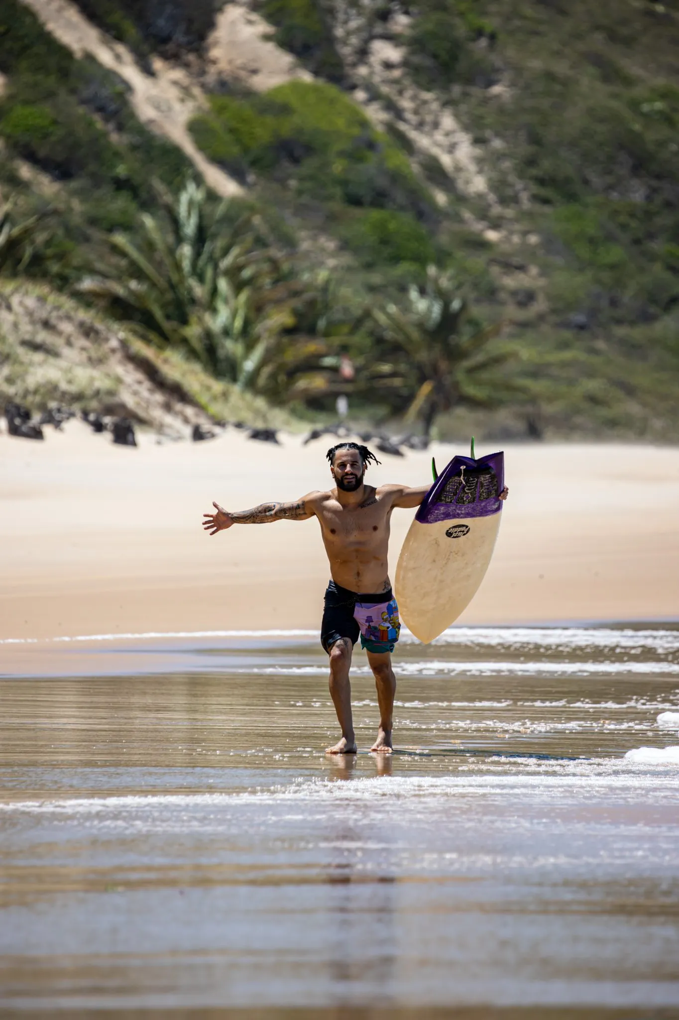 Ítalo Ferreira, primeiro campeão olímpico do surfe, começou a domar as ondas ainda pequeno