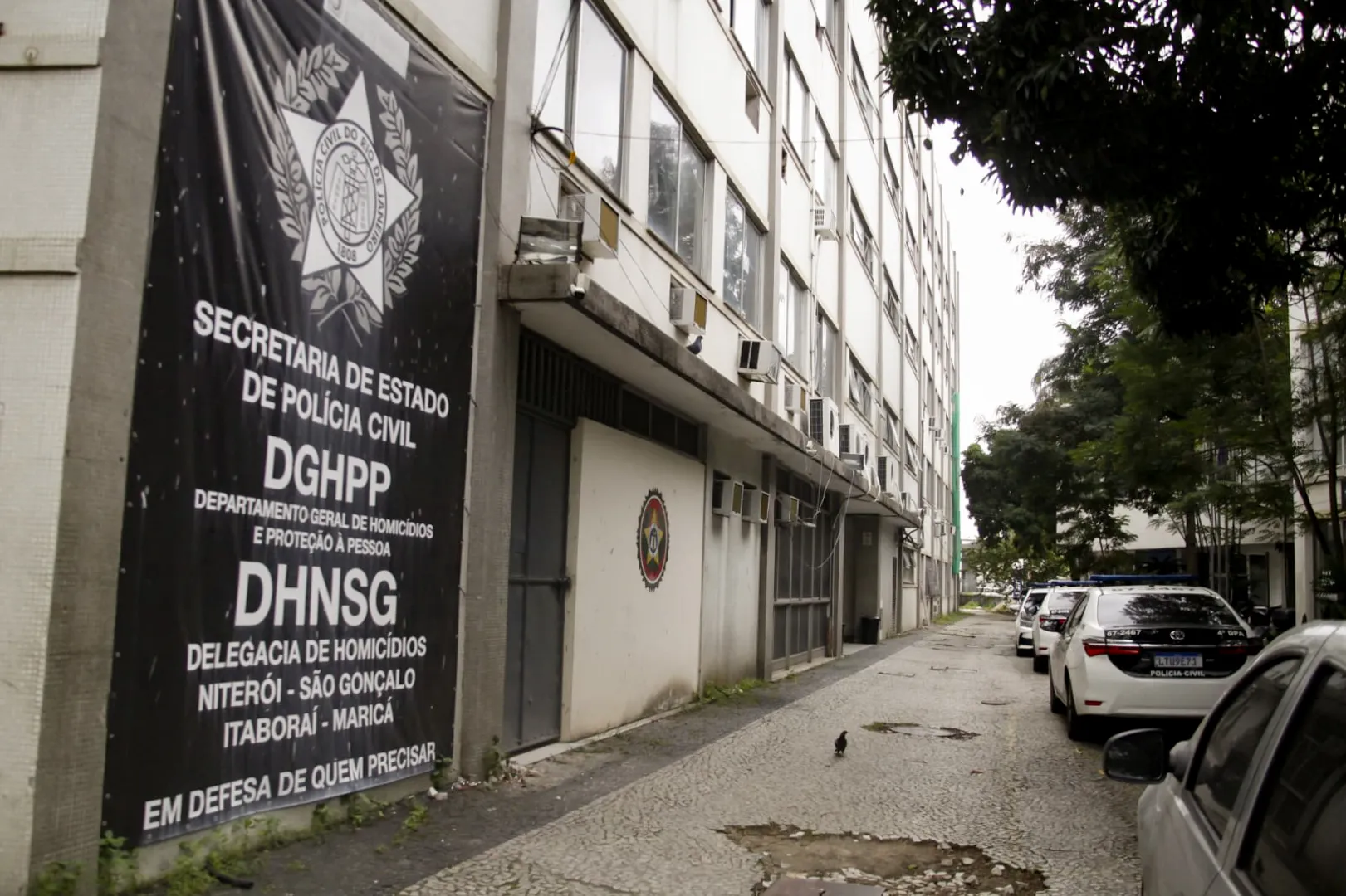 O caso está sendo investigado na Delegacia de Homicídios de Niterói, Itaboraí e São Gonçalo (DHNISG).