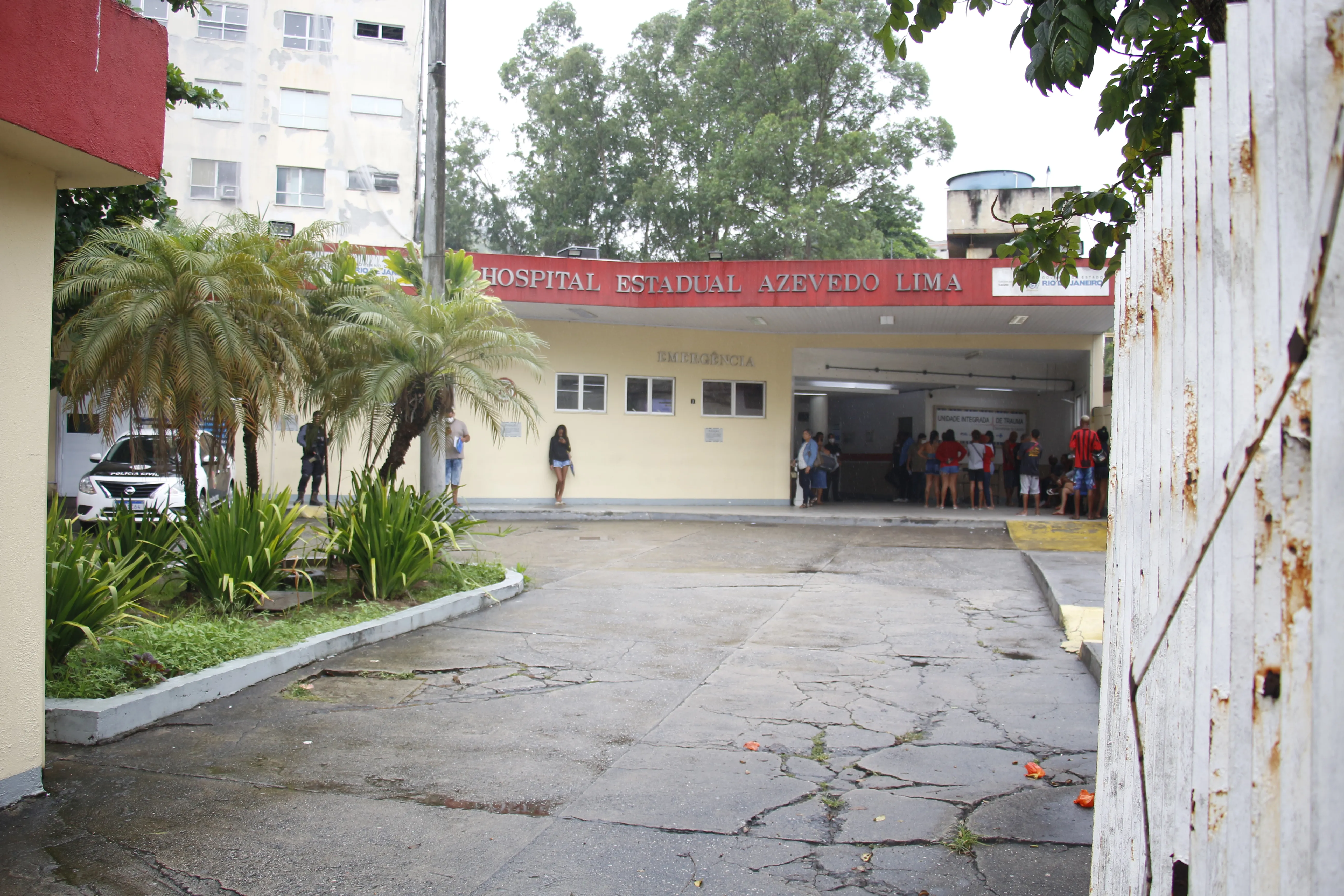 Dois homens foram levados para o hospital estadual Azevedo Lima, no Fonseca