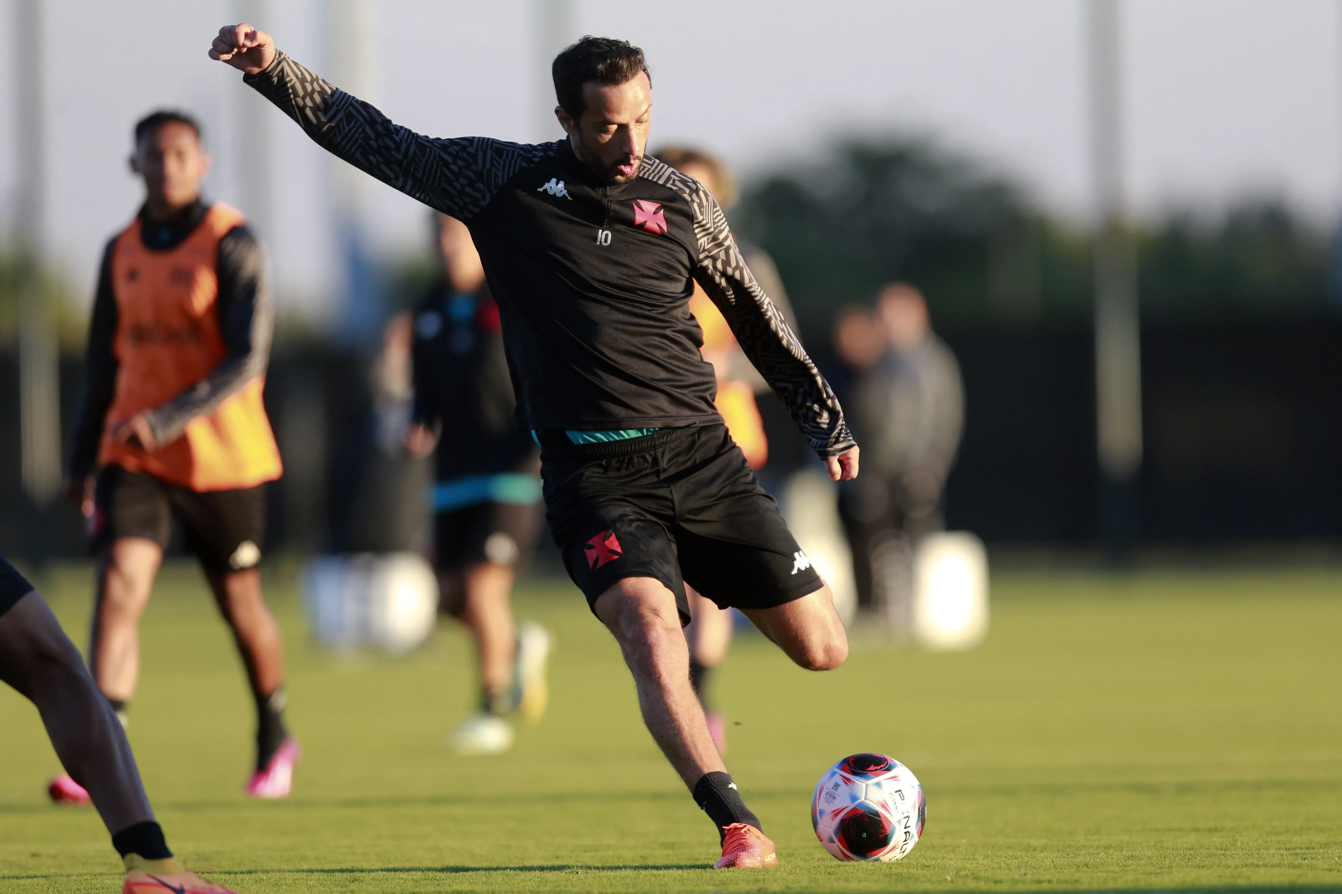 Vasco x Bangu: como assistir ao jogo na live do Casimiro