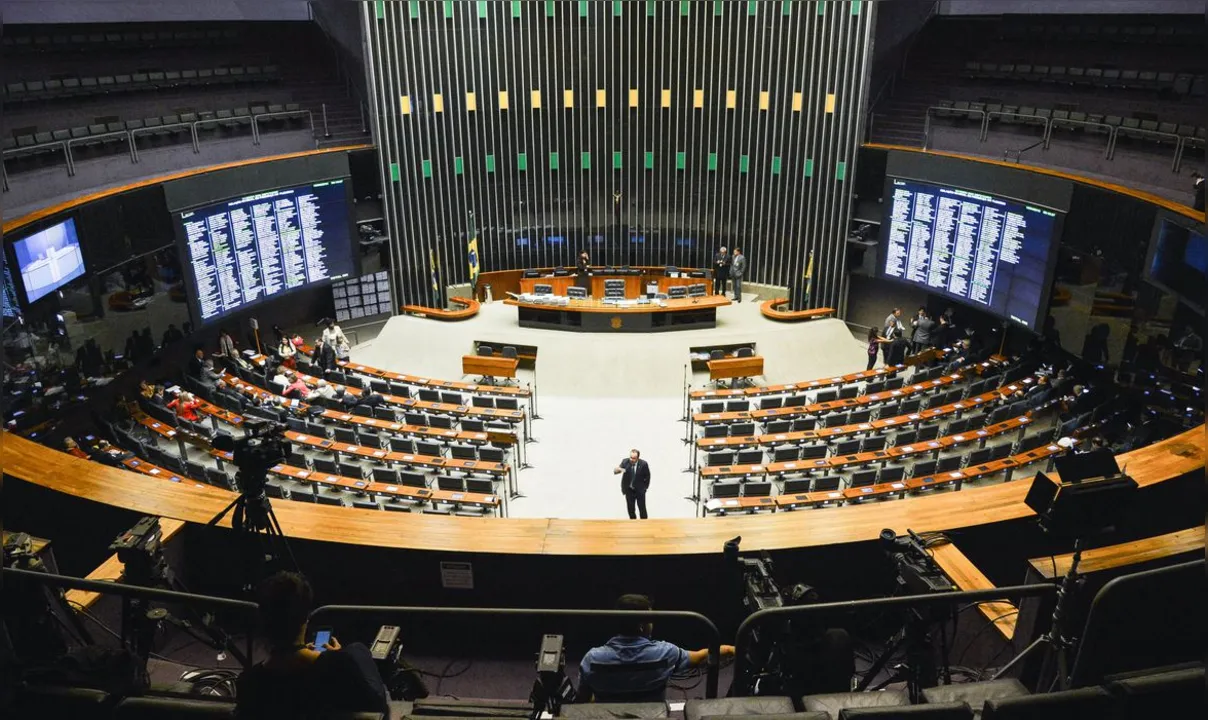 Dos 513 políticos que chegam ao Legislativo em 2023, 46 foram eleitos pela bancada carioca e vão representar o estado em Brasília