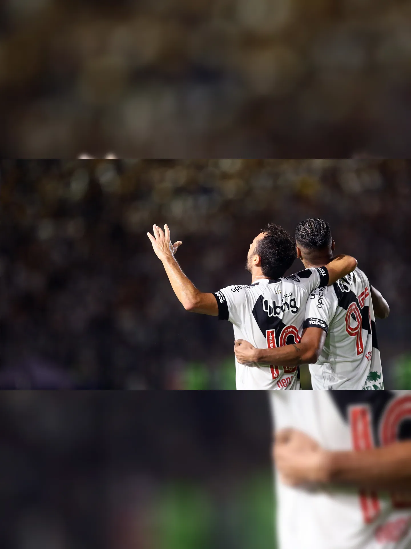 Nenê e Fábio Gomes foram os autores dos gols da vitória do Vasco sobre o Criciúma