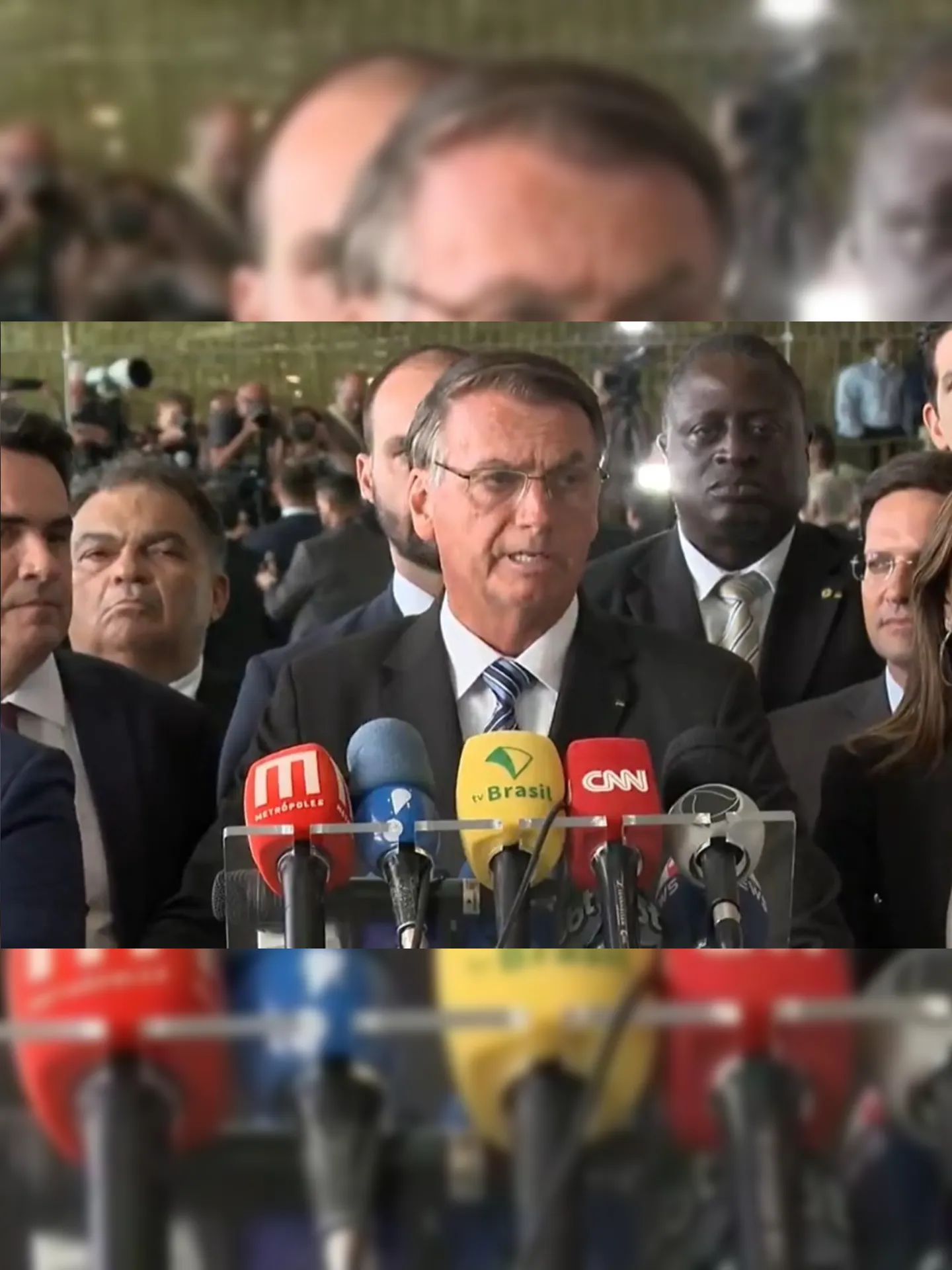 Bolsonaro discursa em Brasília