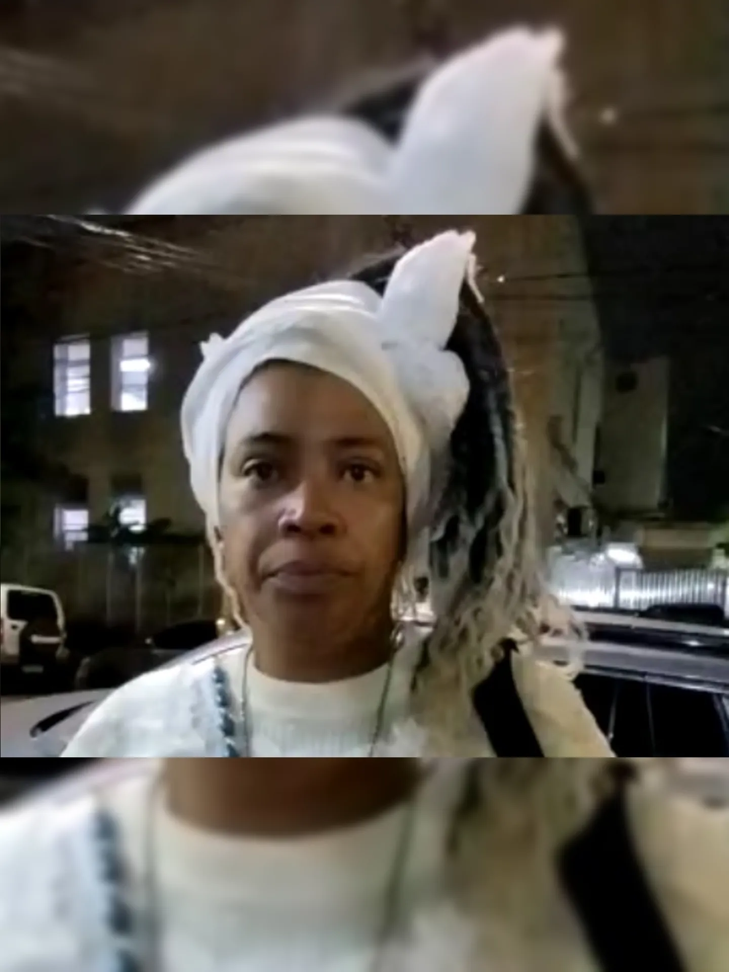 Ana Paula Santana de Souza, conhecida como Iya Paula de Odé, foi impedida de prestar atendimento religioso