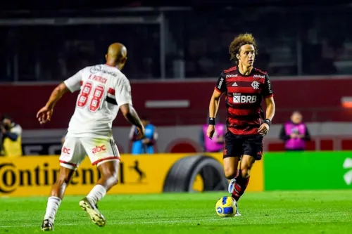 David Luiz foi substituído no intervalo contra o São Paulo